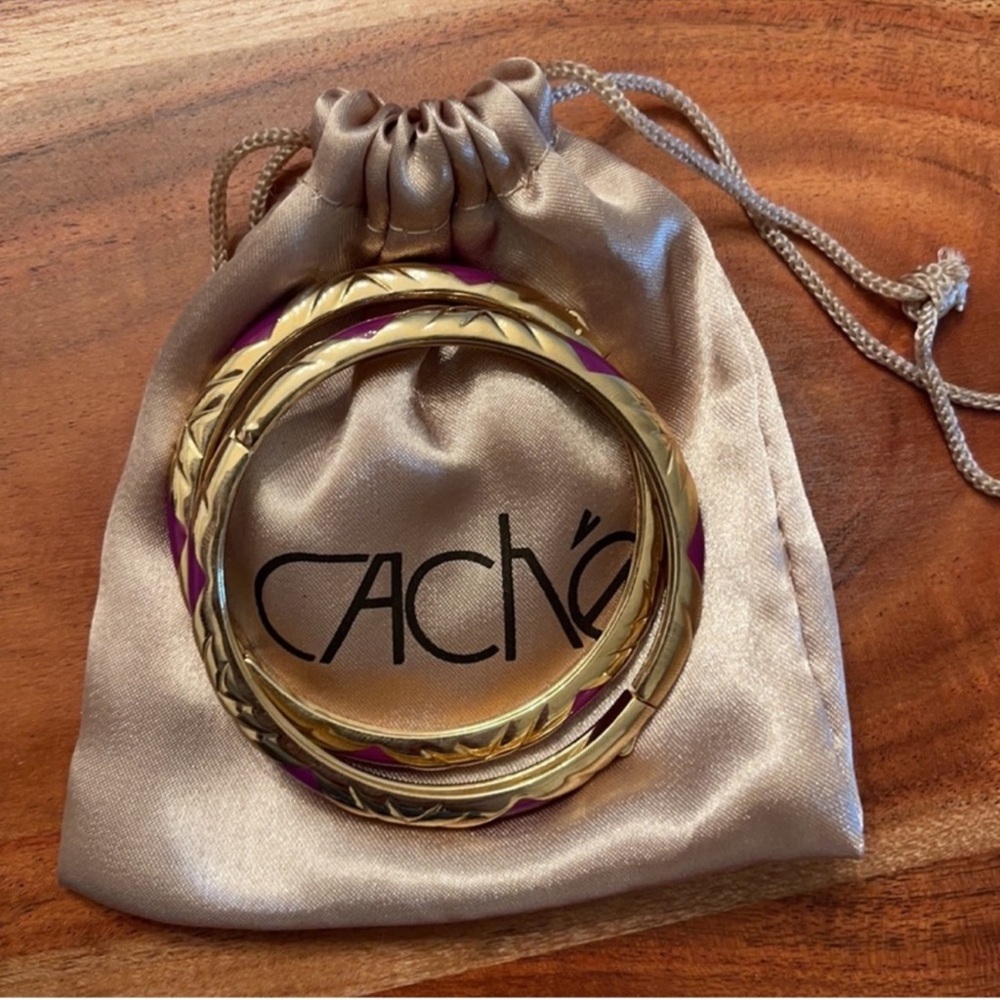 Cache Gold Bangles with Purple Highlights - Picture 7 of 10